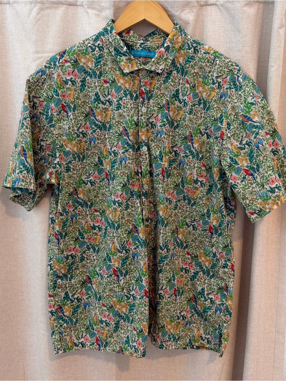Tori Richard Men’s Short-Sleeve Tropical Print Aloha Shirt